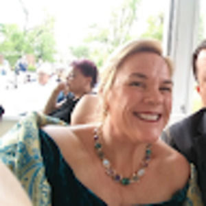 Meet your Posher, Carrie